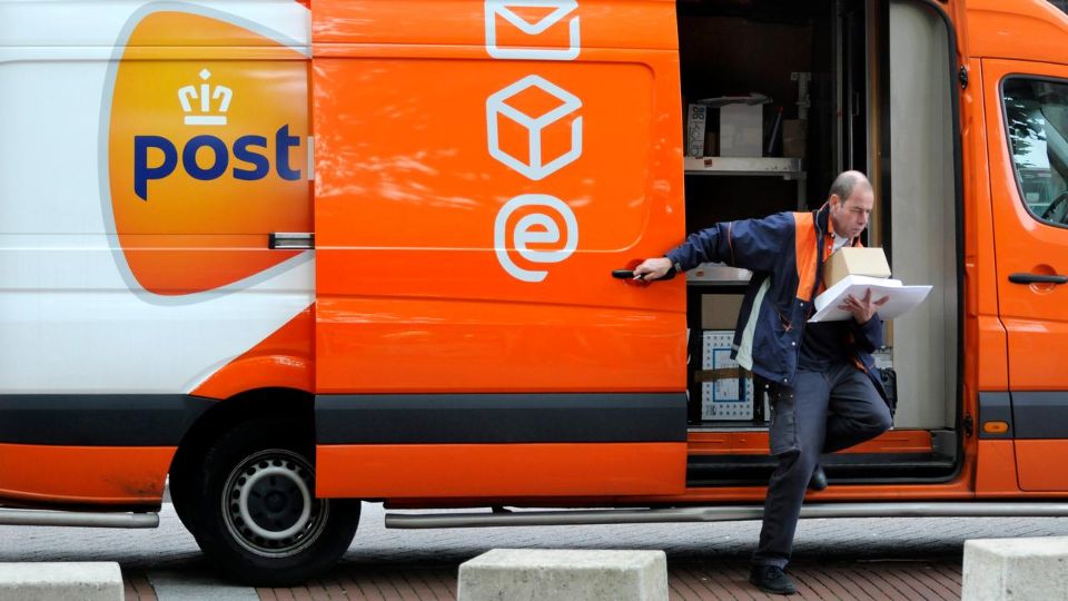 Post NL Bezorging Broeken Binkie