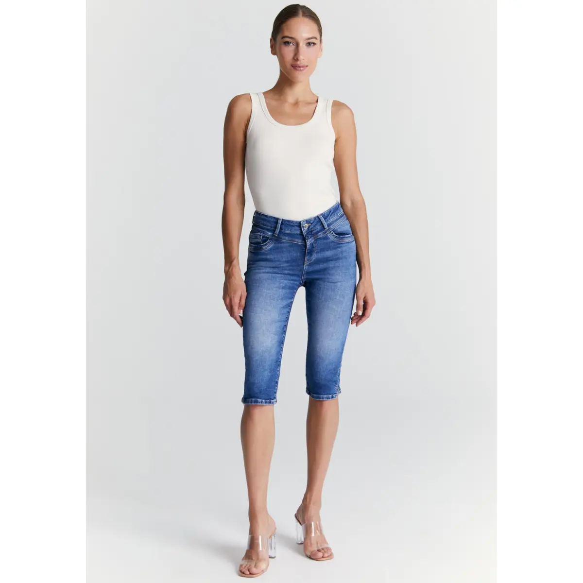 Cup Of Joe Karen Capri Medium Blue